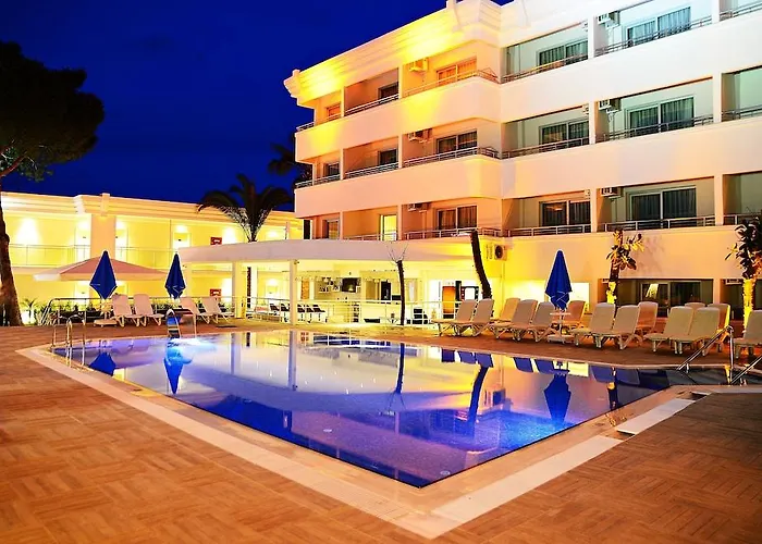 Banu Luxury 马尔马里斯