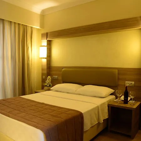 מלון Banu Luxury