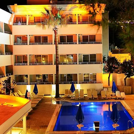 Banu Luxury Hotel