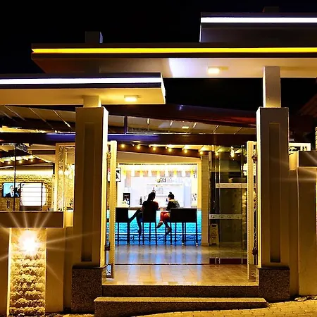Banu Luxury Hotel